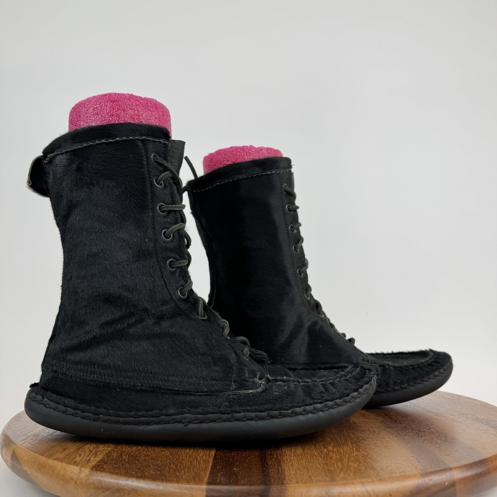 Womens Quoddy Black Pony Hair Lace Up Mid Crepe Sole Moccasin Boots Size 8.5 M